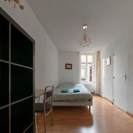 アパート Le Cocon - Coeur De Avec Vue